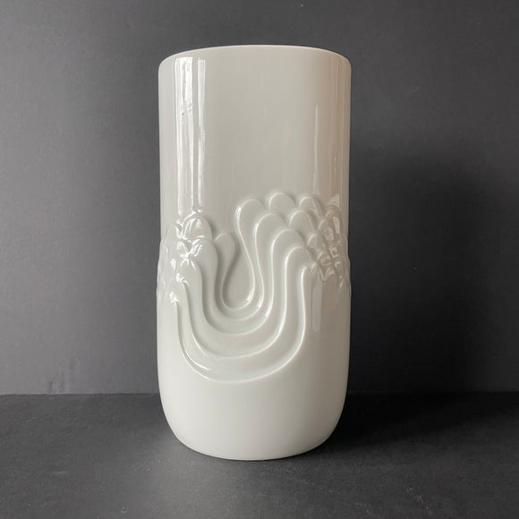 304 18 Thomas white porcelain vase