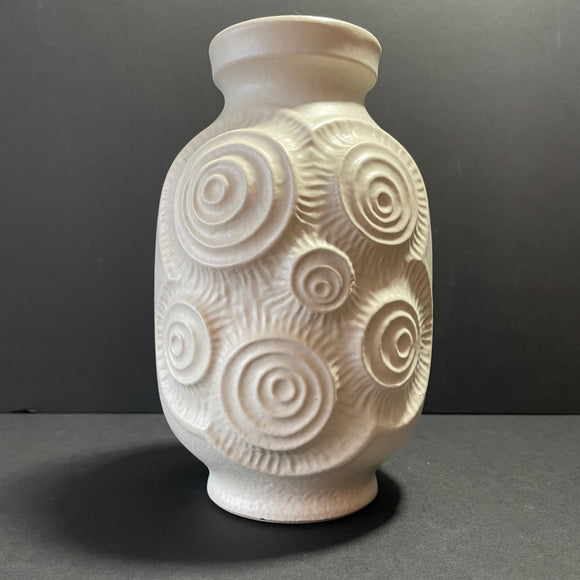 Bay vase, west germany, wgp, 84-20 white