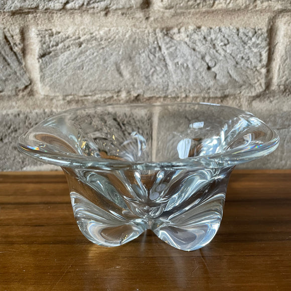 Magnor Norway, small cross-footed clear Glass Bowl