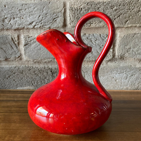 Italica Ars handled vase/jug, red