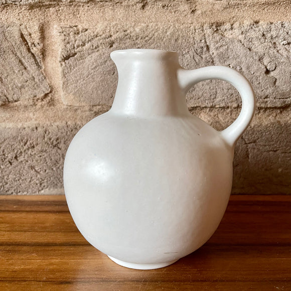 Ruscha small Jug vase, model 304, white