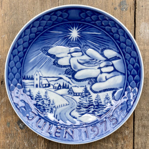 Julen 1981 Grande Porcelain Of Copenhagen Plate Made In Denmark