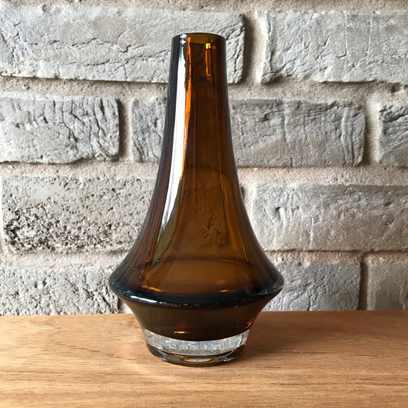 Riihimäen Lasi Oy / Riihimaki Amber Glass Vase 1379