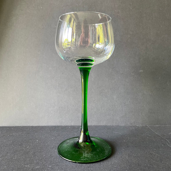 Luminarc Green Stem Glassware, France (curved stem)